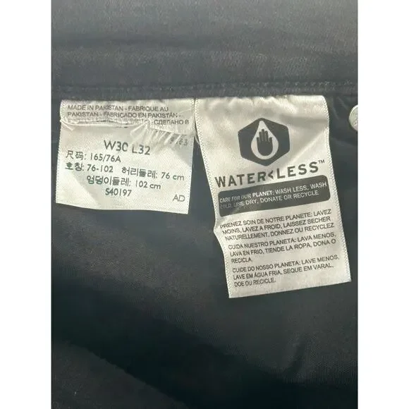 Levi’s Women’s 30 Curvy Bootcut Jeans Black Mid Rise Stretch Flare Denim Classic - Picture 8 of 11